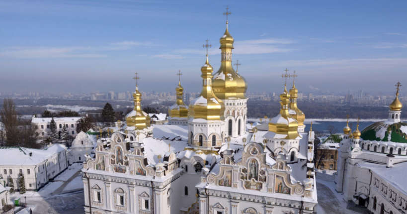 В УПЦ МП відмовилися виїжджати з Лаври і пригрозили судом