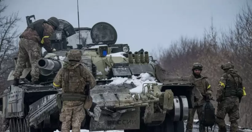 Опитування: Більшість українців вважають переговори з росією недієвими