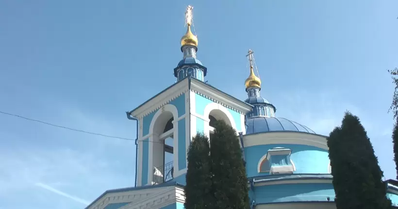 У Хмельницькому священники УПЦ МП у храмі побили військового, - депутат