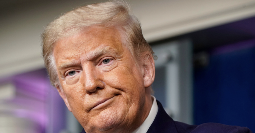 ЗМІ: Дональда Трампа заарештували, він чекає на пред'явлення обвинувачень