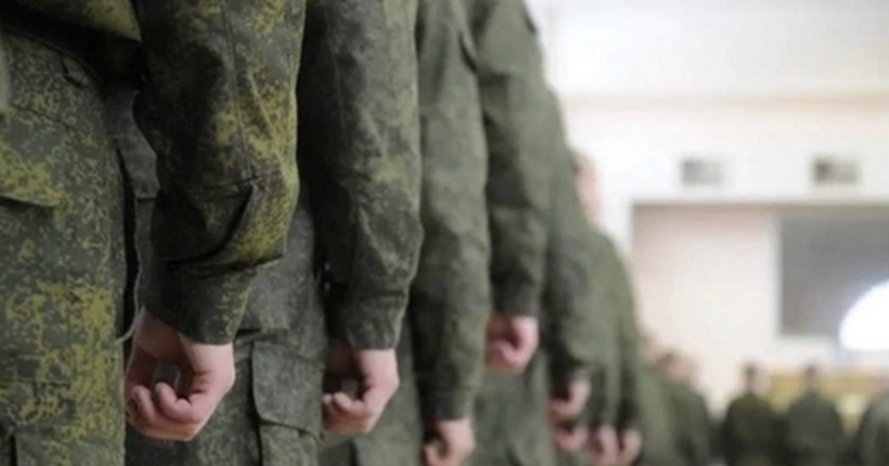 У росії запровадили електронні повістки і закрили кордони для мобілізованих: подробиці