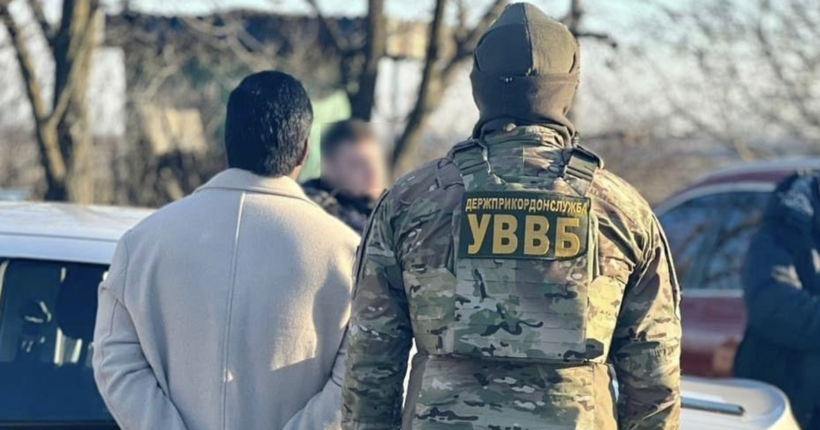 На Одещині громадянин Індії намагався підкупити прикордонника, щоб провезти в Україну своїх співвітчизників