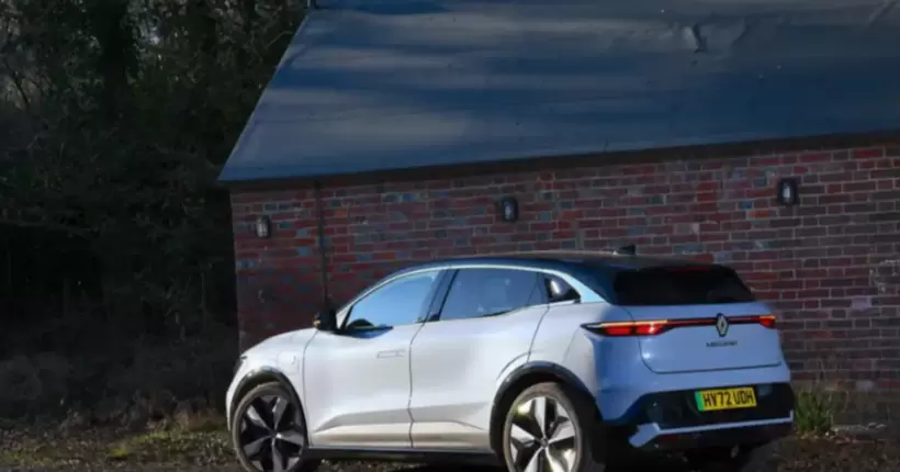 Tesla змусила Renault переглянути ціни на свої електрокари по усьому світу
