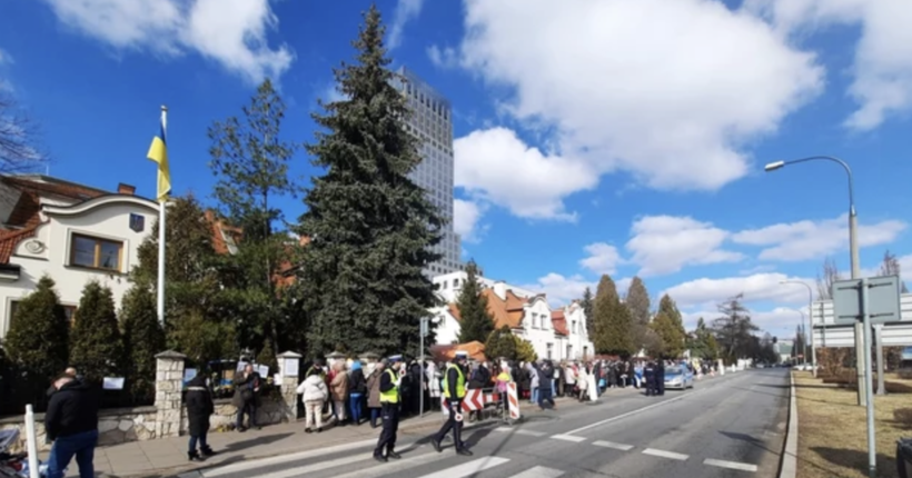 У Кракові помер українець, який раніше підпалив себе на знак протесту