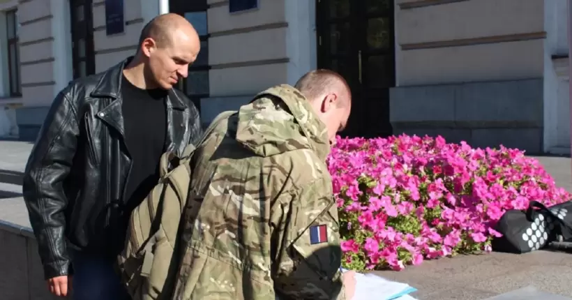 В Мінветеранів розповіли, що робити родичам загиблих добровольців, які не були оформлені у військкоматі