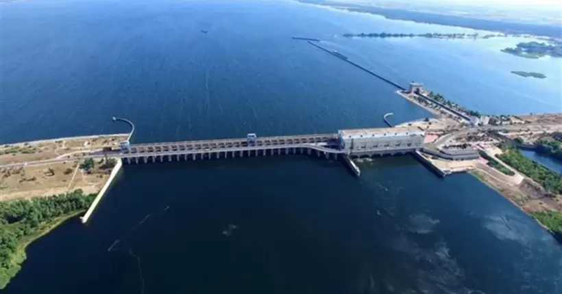 Росіяни погрожують прорвати Каховське водосховище та затопити ЗАЕС