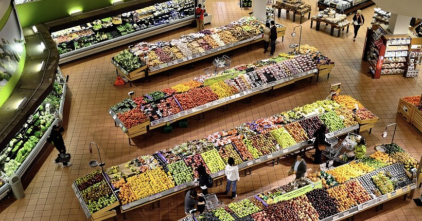 Устенко пояснив, як сильно зростуть ціни на продукти після повернення ПДВ на пальне