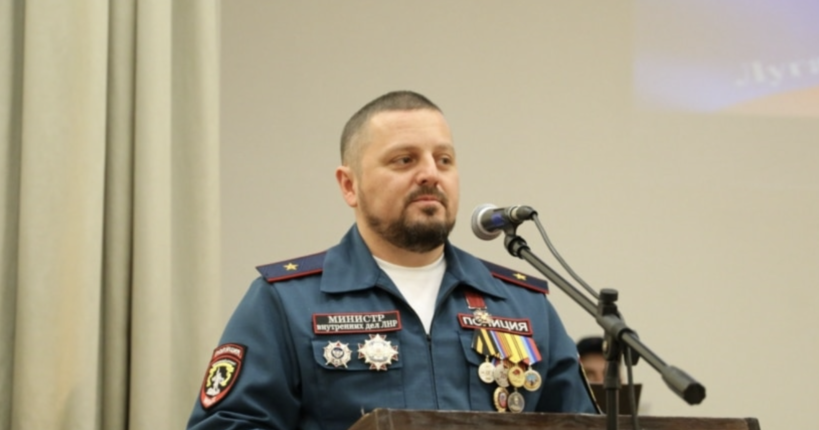 У центрі окупованого Луганська прогримів потужний вибух: постраждав так званий т.в.о голови 