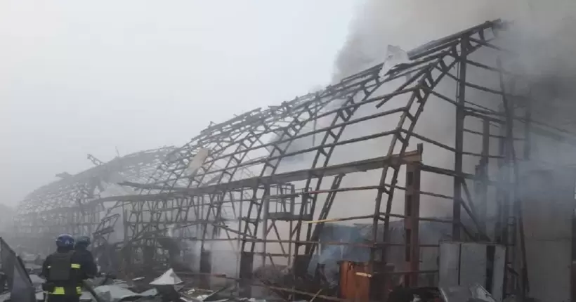 Окупанти вночі атакували ракетами та БпЛА Дніпро: наслідки обстрілів