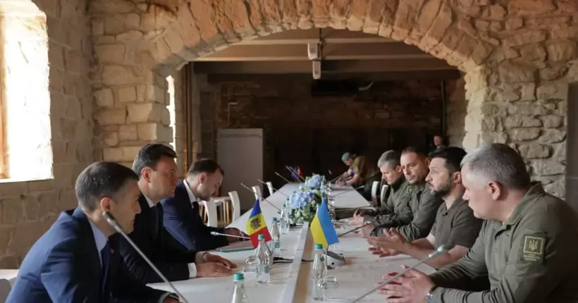 Зеленський перелічив три кроки того, як ЄС може допомогти Україні