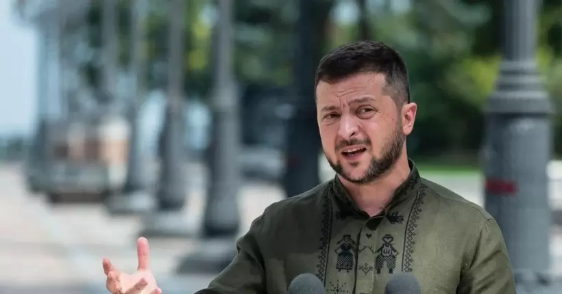 Зеленський заявив, що почне публічно боротися з тими, хто допомагає рф обходити санкції
