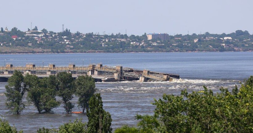 Підрив Каховської ГЕС: наразі евакуації потребують десятки тисяч осіб