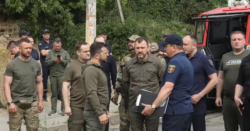 Підрив Каховської ГЕС: Зеленський відвідав Херсонщину