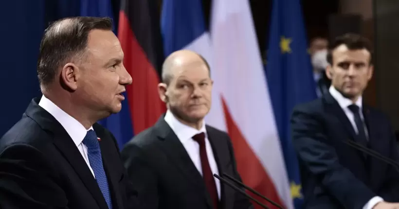 У Парижі Шольц, Макрон та Дуда обговорять гарантії безпеки для України