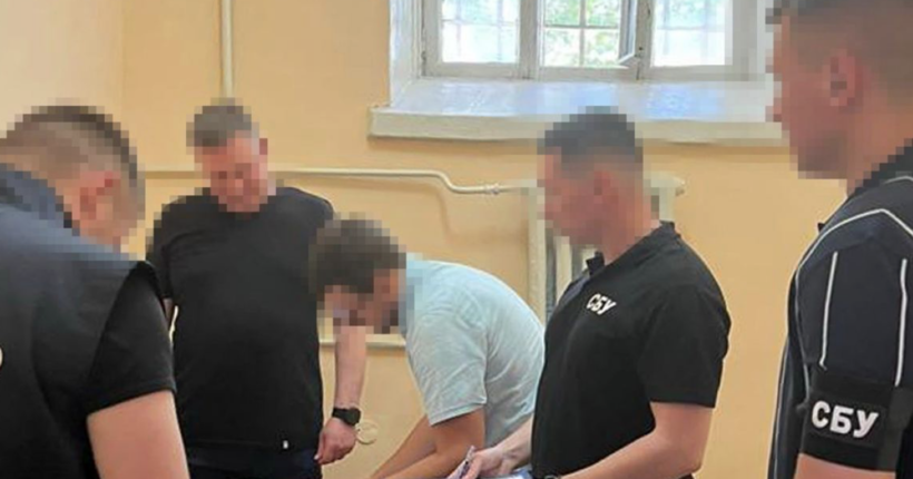 Привласнили понад 1 млрд грн державних коштів: екс-заступнику міністра оборони та його підлеглому оголосили підозри