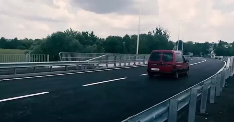 В Київській області відновили міст через річку Ірпінь