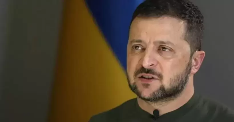 Зеленський привітав українців з Днем Конституції