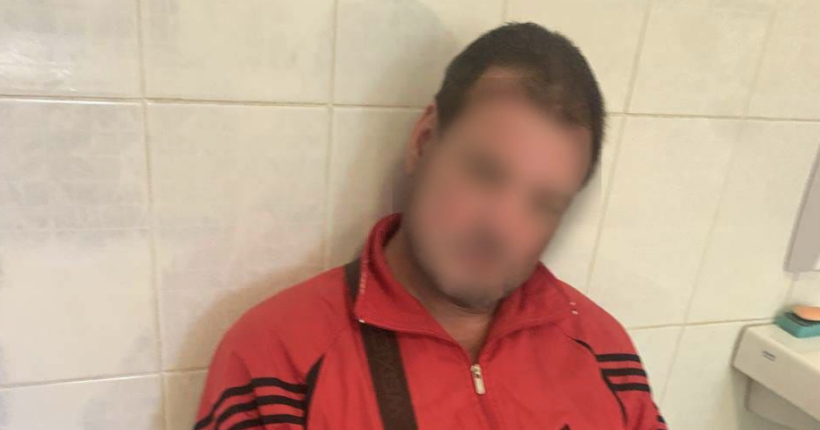 МВС: Офіцеру ТЦК, який побив жінку на вулиці в Ужгороді, готують підозру