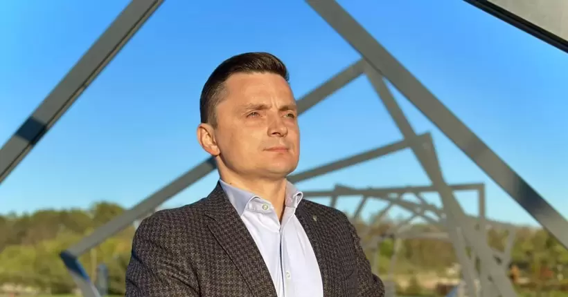 Затриманий на хабарі голова Тернопільської облради вийшов на роботу