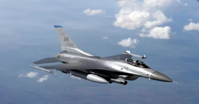Резніков заявив про створення коаліції з навчання українців на F-16
