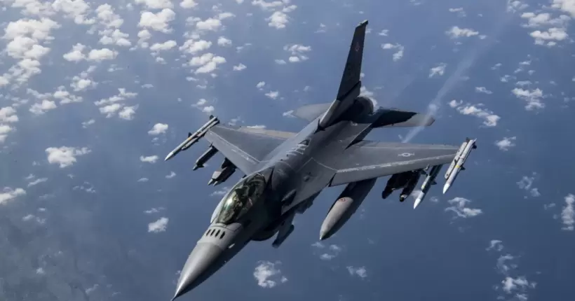 Група пілотів готується до навчань на F-16 в Данії, - Ігнат