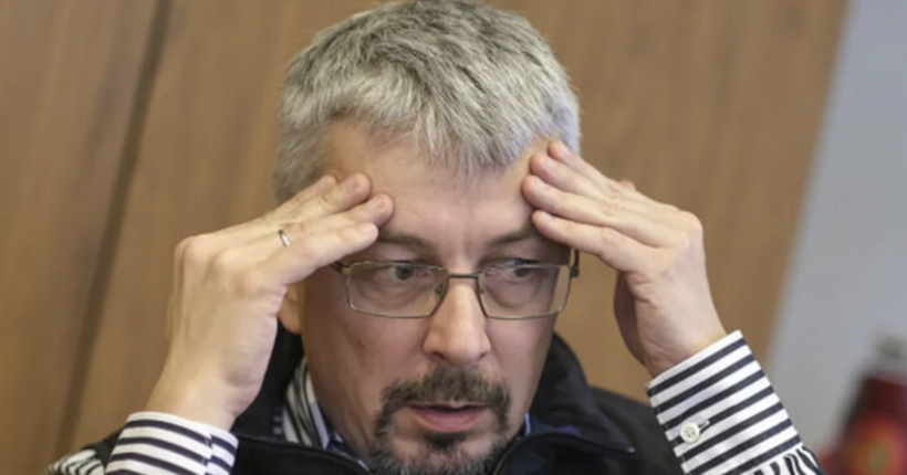 Голова Мінкульту написав заяву про звільнення: раніше Зеленський попросив Шмигаля звільнити Ткаченка