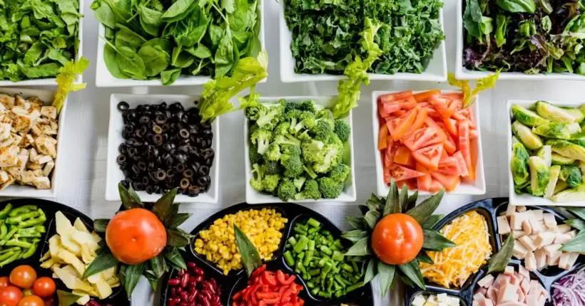У Брюсселі супермаркети віддаватимуть продукти на благодійність