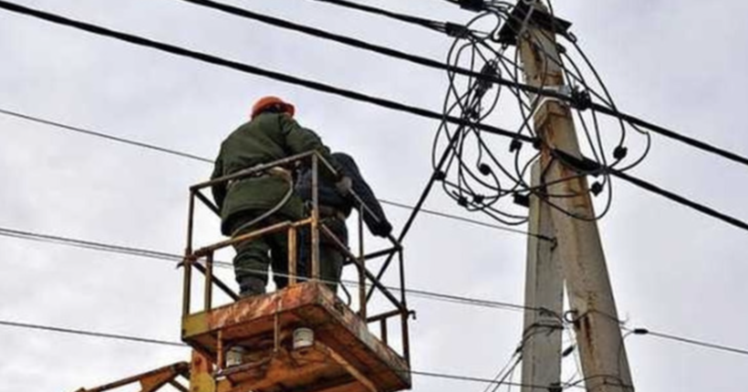 В Україні понад 700 населених пунктів залишилися без світла: подробиці