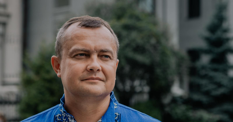 Нардепу Арістову, який відпочивав на Мальдівах, повідомили про підозру