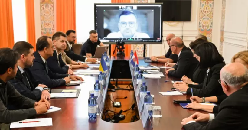 Дмитро Кулеба захворів на коронавірус