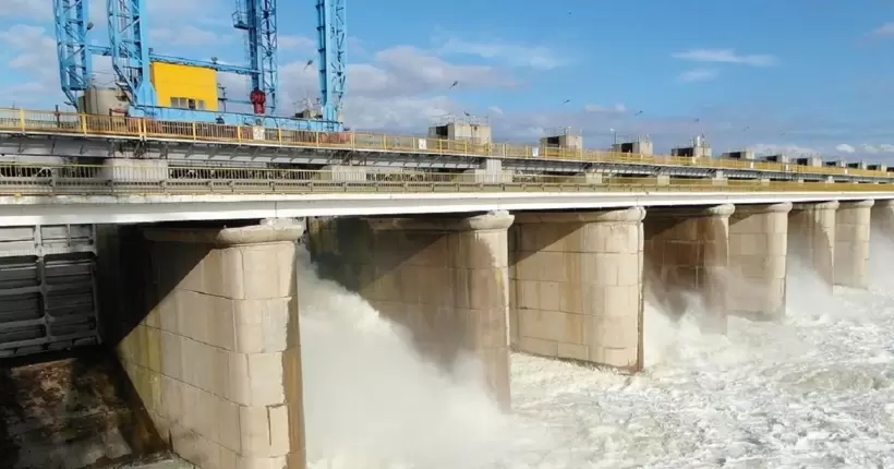 Каховську ГЕС відбудують за шість років після деокупації, - 