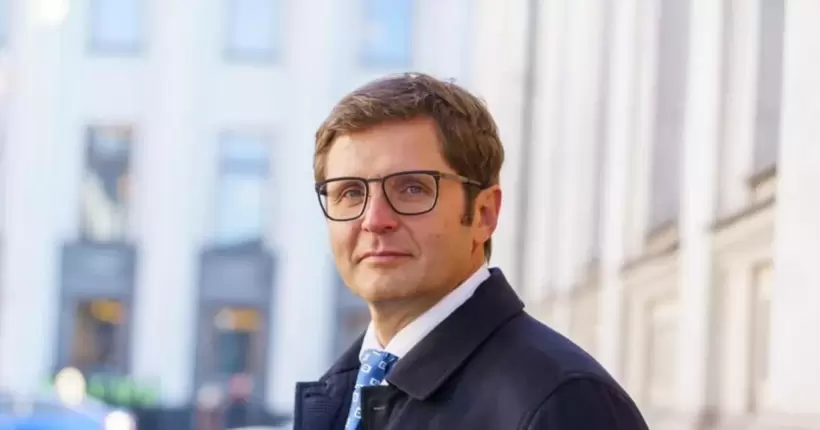 Нардеп Холодов пояснив причини складання мандату