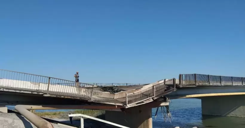 У ЗСУ підтвердили ураження Чонгарського та Генічеського мостів