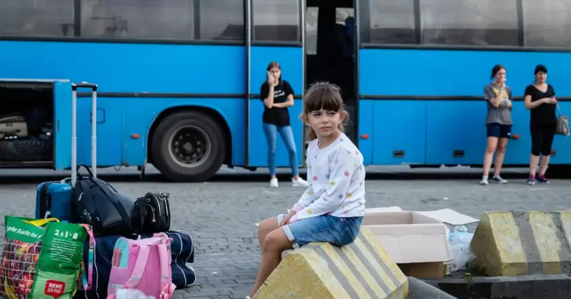 Із 53 населених пунктів Куп'янського району можуть примусово евакуювати дітей