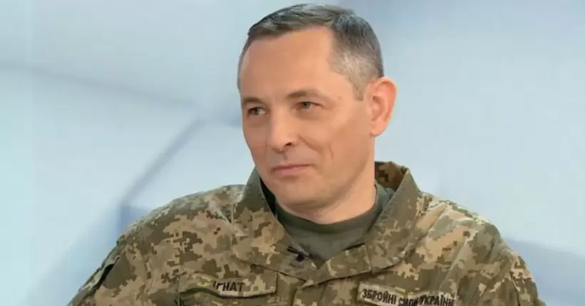 Ігнат про вибухи на Кримському мосту: Може вони там навчання якісь проводять
