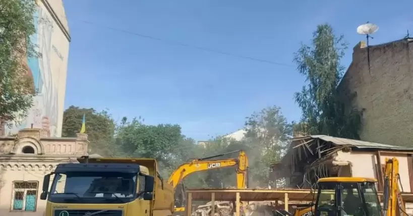 Місто дало дозвіл на знос 200-річного будинку на Подолі в Києві, - заступниця голови комісії КМР