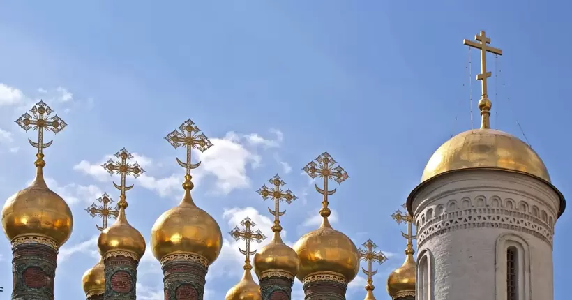 На Рівненщині віряни побилися через церкву