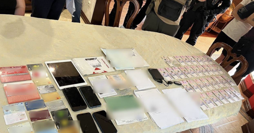 Вивозили жінок в іноземні борделі: на Київщині ліквідували міжнародний канал торгівлі людьми (фото, відео)