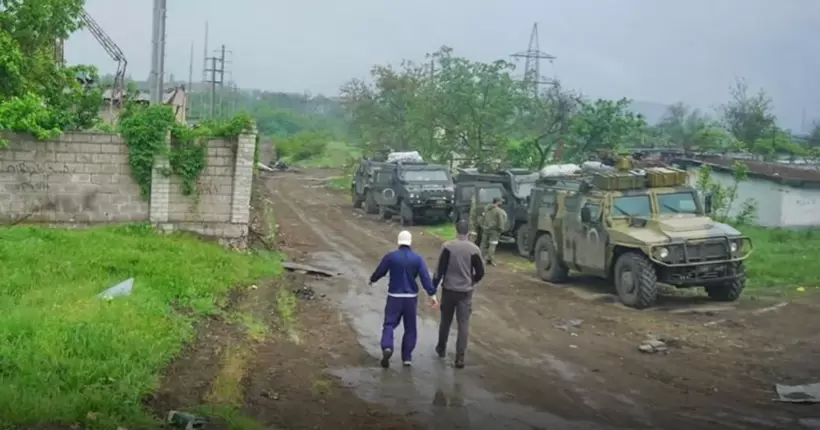 В Маріуполі кадирівці продовжують воювати з росіянами