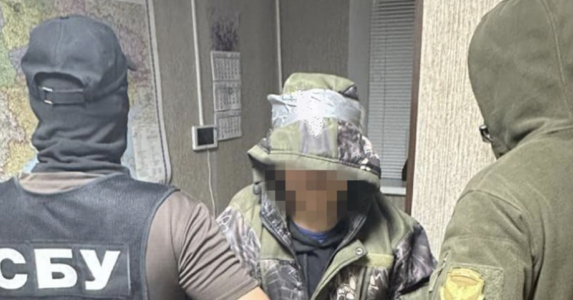 Перейшов на бік рашистів, щоб стріляти в українців: полоненому прикордоннику-дезертиру оголосили підозру