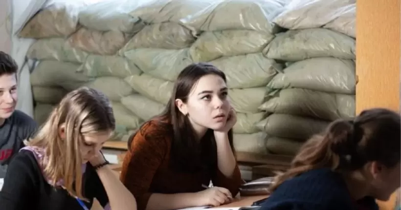 В МОН розповіли, скільки дітей повернуться до очного навчання 1 вересня