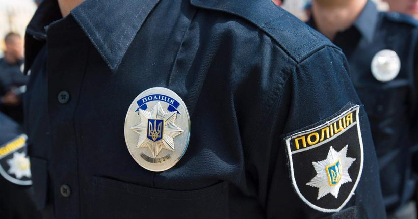 Правоохоронці столиці отримали інформацію про замінування всіх середніх шкіл 