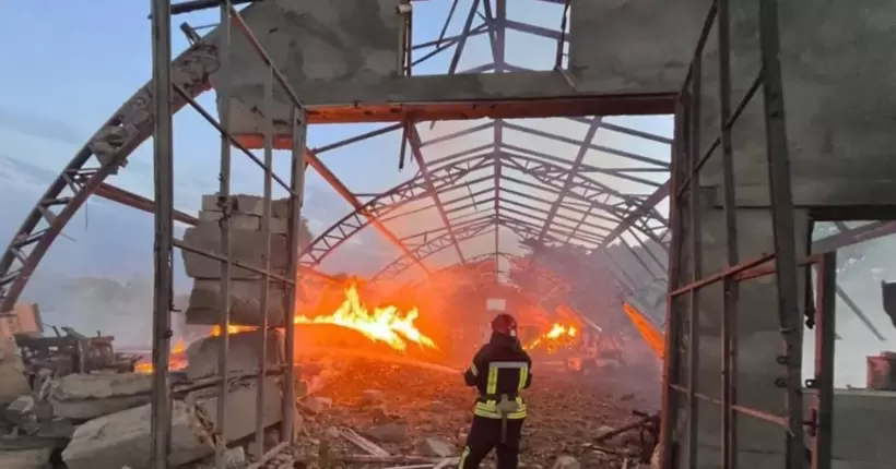 Вночі ворог атакував Одещину: збито 17 дронів, є влучання (фото)