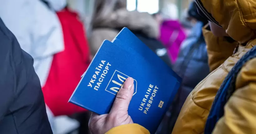 Повернення людей, які виїхали за кордон - нереалістичний сценарій, - експерт