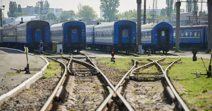 В УЗ повідомили про запізнення низки рейсів: найбільша затримка - три години