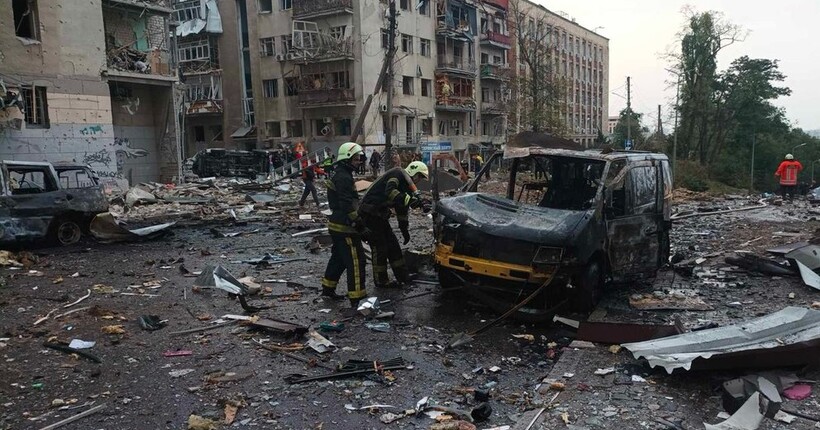 Іноземні волонтери потрапили під ворожий обстріл у Харкові 