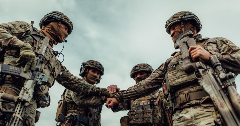 На Таврійському напрямку українські захисники знищели 112 одиниць ворожої техніки