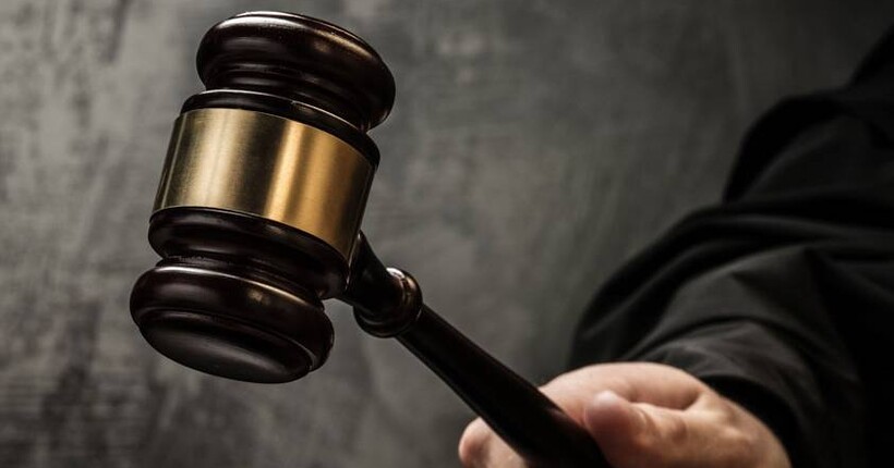 У Криму суд оштрафував двох чоловіків за прослуховування української музики