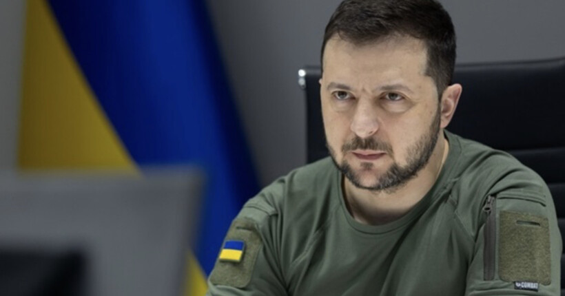 Зеленський підписав закон про посилення фінмоніторингу політично значущих осіб