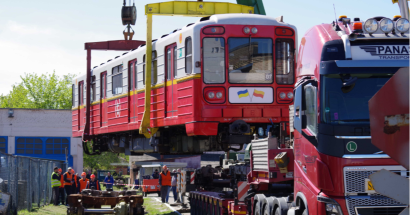 До Києва прибула партія 60 вагонів з Польщі